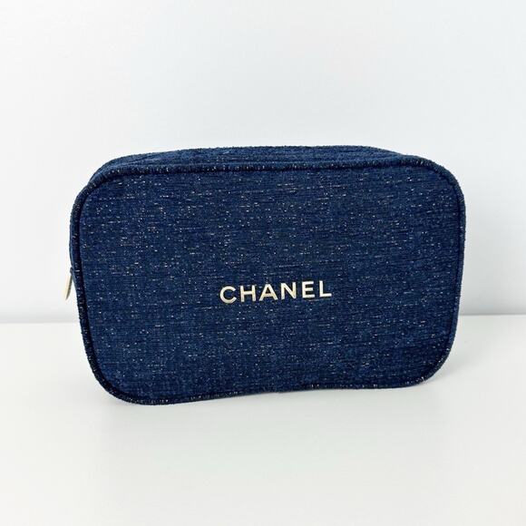 Chanel Makeup Bag 2023 Holiday Gift Set Blue Pouch - Picture 1 of 8